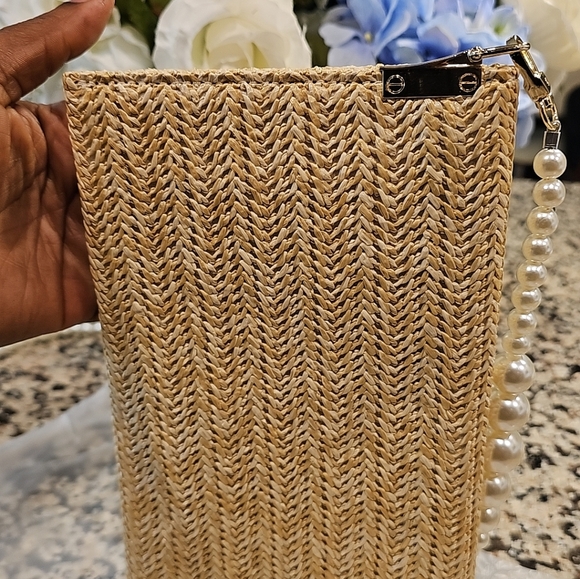 New Christian Dior Beauty Trousse Pouch clutch with box & strap. - Picture 11 of 13